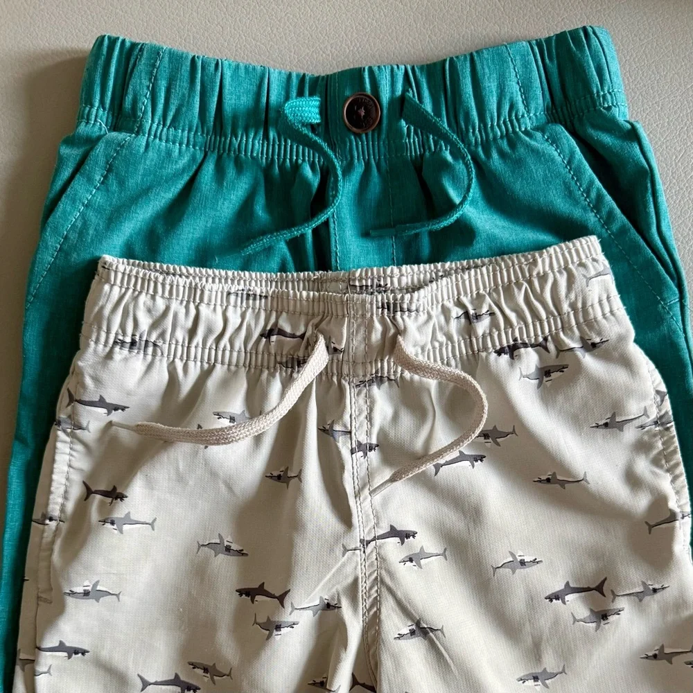 OshKosh B'Gosh Boy’s Drawings Shorts | Size 5 Yrs | Teal & Gray Shark